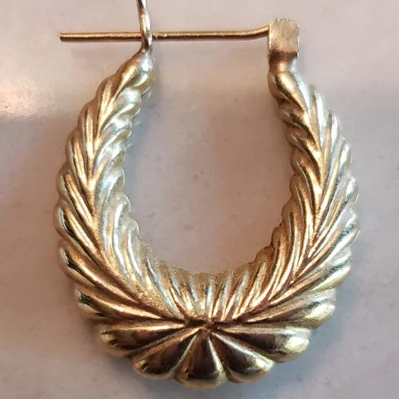 14K Gold Wheat Design Hoop Earrings